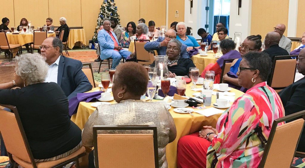 Several tables filled with alumni at the Great Golden Gathering banquet in 2017.