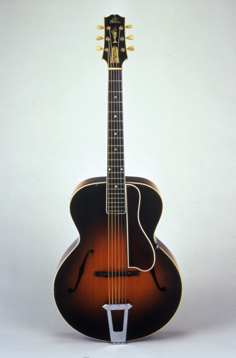 Maybelle's Gibson L-5 guitar